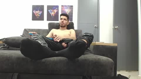 instagram mackdanielsx online show from 04.01.26