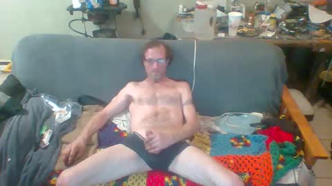 Snapshot of mackdog1369 chatting on 02.15.25 mackdog1369 online show from 02.15.25
