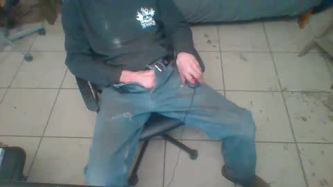 Snapshot of mackdog1369 chatting on 03.12.25 mackdog1369 online show from 03.12.25