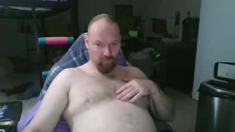 Snapshot of mackhere4u chatting on 04.22.26 mackhere4u online show from 04.22.26