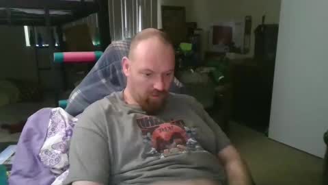Snapshot of mackhere4u chatting on 04.23.26 mackhere4u online show from 04.23.26