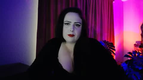Miss Morticia online show from 12.20.24