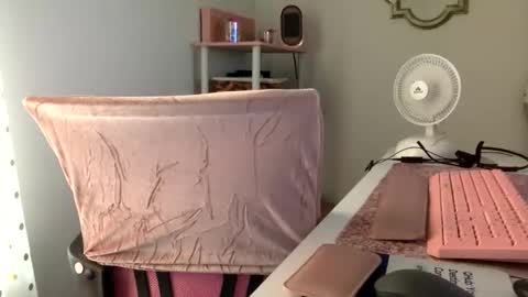 madam_glam online show from 04.13.26