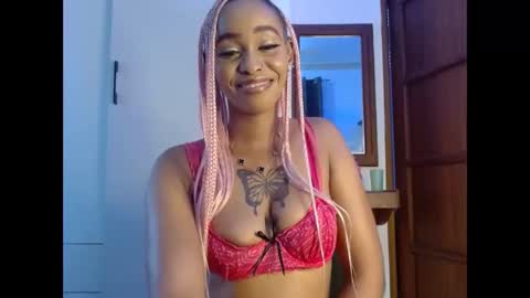queency online show from 05.07.26