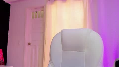  madame lilith  online show from 02.03.25