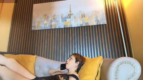 Madame online show from 05.15.26