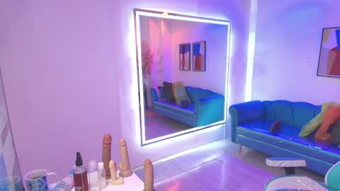 Madame Scarllet  online show from 04.16.26