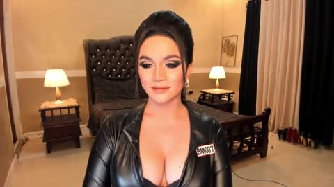 Alison Kloss online show from 02.20.25