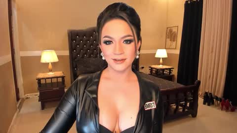 Alison Kloss online show from 11.28.25