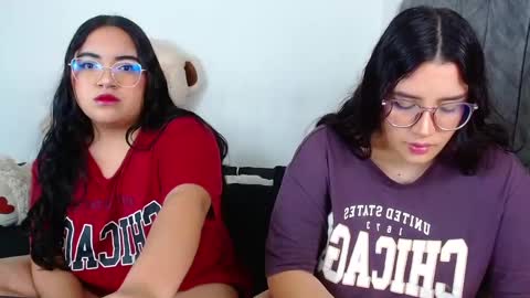 Maddie and Chelsea online show from 01.12.25