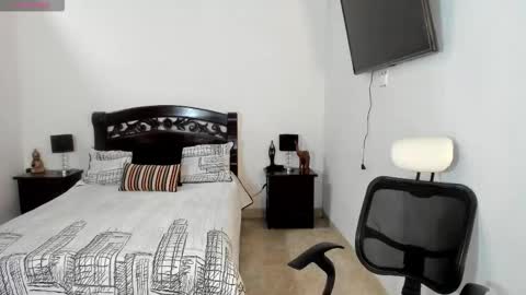 Maddie  online show from 02.11.26