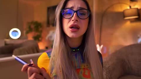 Maddie online show from 03.20.26