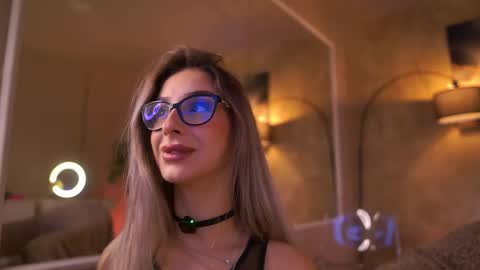 Maddie online show from 04.18.26