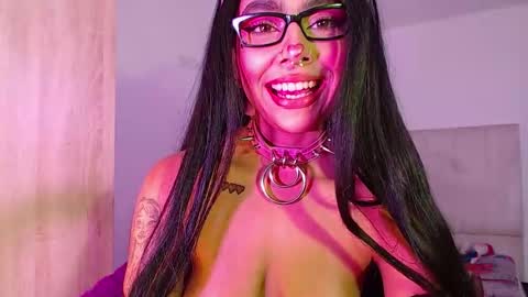 maddiie and clyde online show from 09.20.25