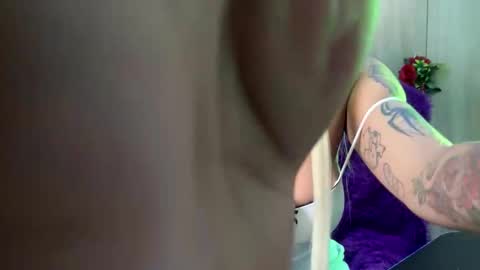 Maddie online show from 10.23.25