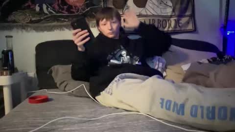 Snapshot of maddlips chatting on 02.01.26 Rat Boy online show from 02.01.26