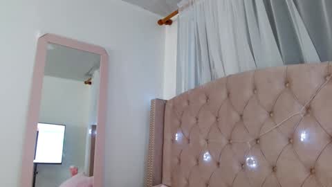 Maddy UwU online show from 12.18.24