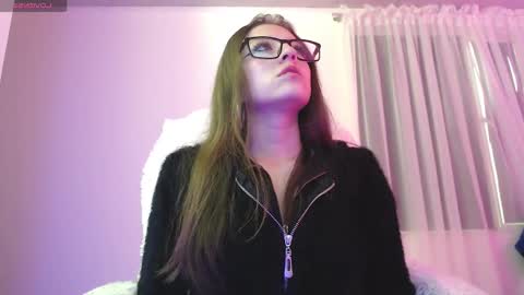 Maddy UwU online show from 09.10.25