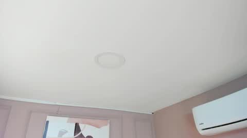 Maddy  online show from 01.08.25