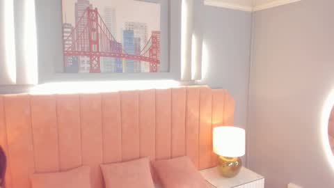 Maddy  online show from 09.21.25