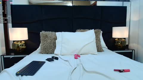  Maddy  online show from 01.25.25