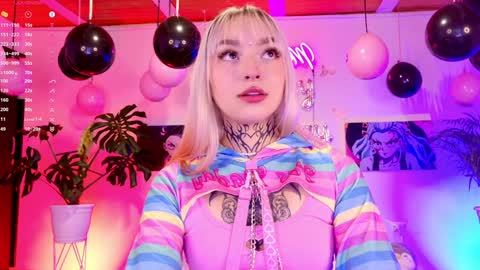 maddy_uwu online show from 02.08.25