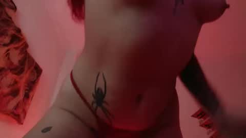 Snapshot of maddy_vicius19 chatting on 10.30.25 maddy_vicius19 online show from 10.30.25