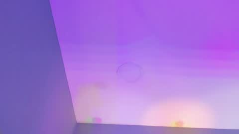Maddy  online show from 04.22.26