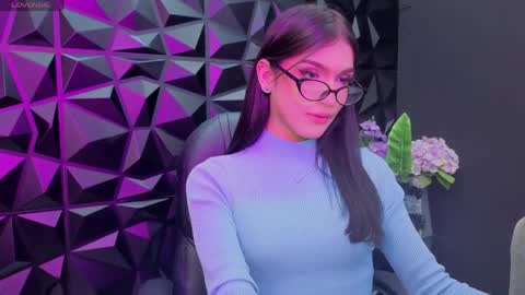 Maddy  online show from 04.20.26