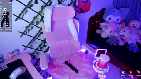 Maddy Foox online show from 03.06.25