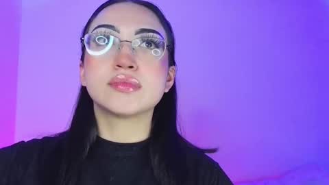   Please followme and rate me your thumbs up online show from 09.11.25