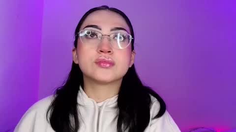   Please followme and rate me your thumbs up online show from 09.14.25