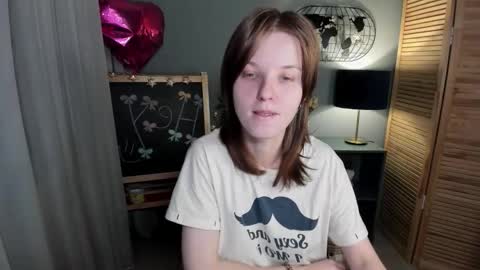 Snapshot of madelaines chatting on 11.09.25 madelaines online show from 11.09.25