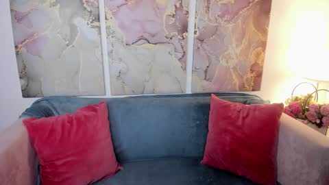 Snapshot of madelaines chatting on 01.11.26 madelaines online show from 01.11.26