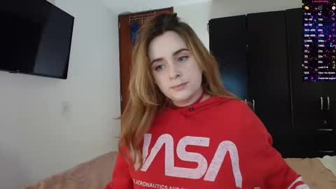 madelamee online show from 02.14.25