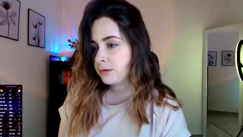 madelamee online show from 12.14.25