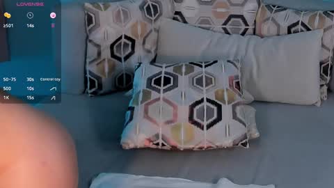 Madeline online show from 02.11.25