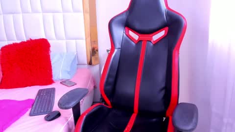 Madeline online show from 02.17.25