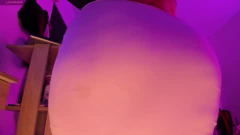 Madisson Smith  online show from 12.14.25