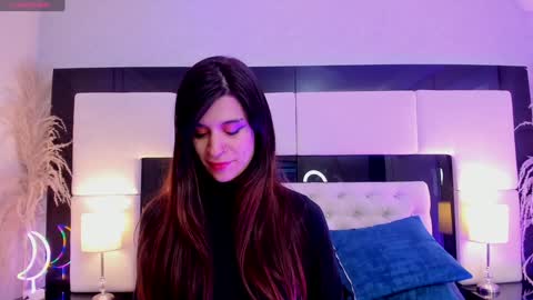 Maddison online show from 01.12.25