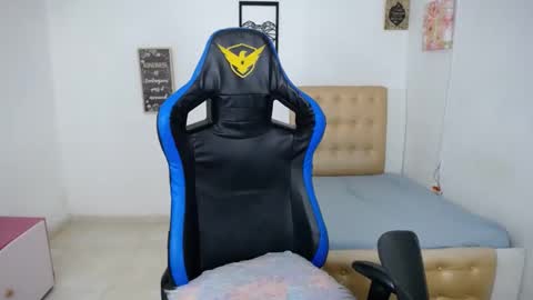 Snapshot of madinsoncopper chatting on 01.27.25 madinsoncopper online show from 01.27.25