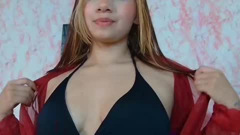 Snapshot of madison_cartter chatting on 02.11.25 madison_cartter online show from 02.11.25