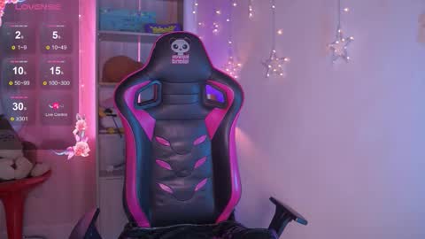 Madison   online show from 02.04.26