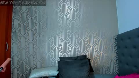   online show from 01.25.25