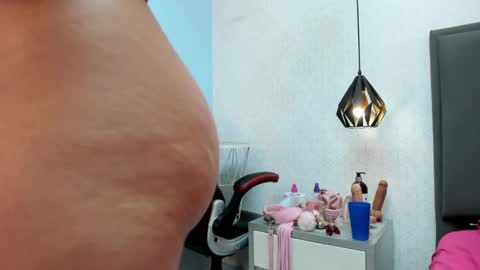 Snapshot of madison_rowan chatting on 01.07.25 MADI online show from 01.07.25