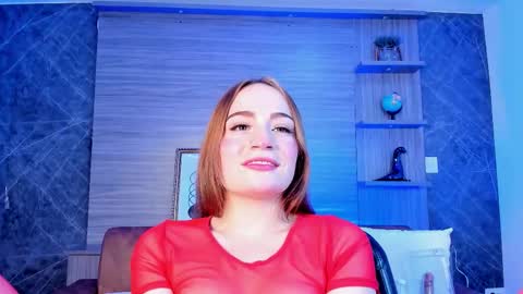 Snapshot of madisonanngel chatting on 10.06.25 Madison Angel online show from 10.06.25