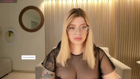 Snapshot of madisonkane chatting on 04.25.26 Madison Kane online show from 04.25.26