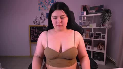 madisonmongomery online show from 12.08.24