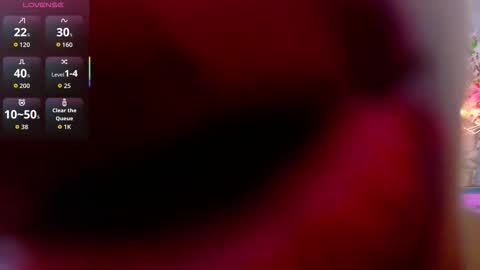 Snapshot of madissonbonny_ chatting on 11.12.25 madissonbonny_ online show from 11.12.25