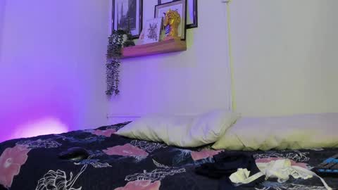    online show from 05.15.26